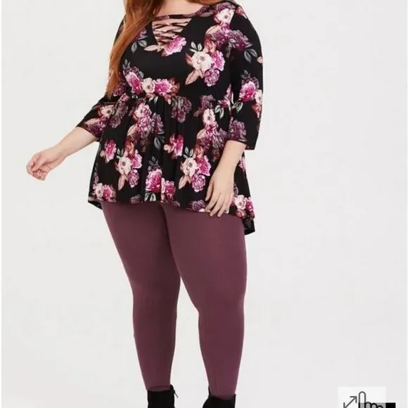 NEW TORRID SUPER SOChocker Lace- UP Babyโdoll Tee - Picture 3 of 16